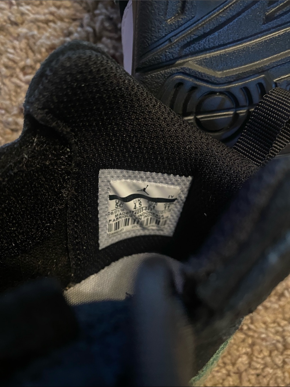 5C Shoes - Picture 9 of 9